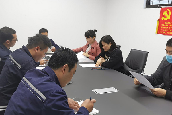 Dalawang Empleyado ng Boda ang Sumali sa Communist Party of China nang marangal.